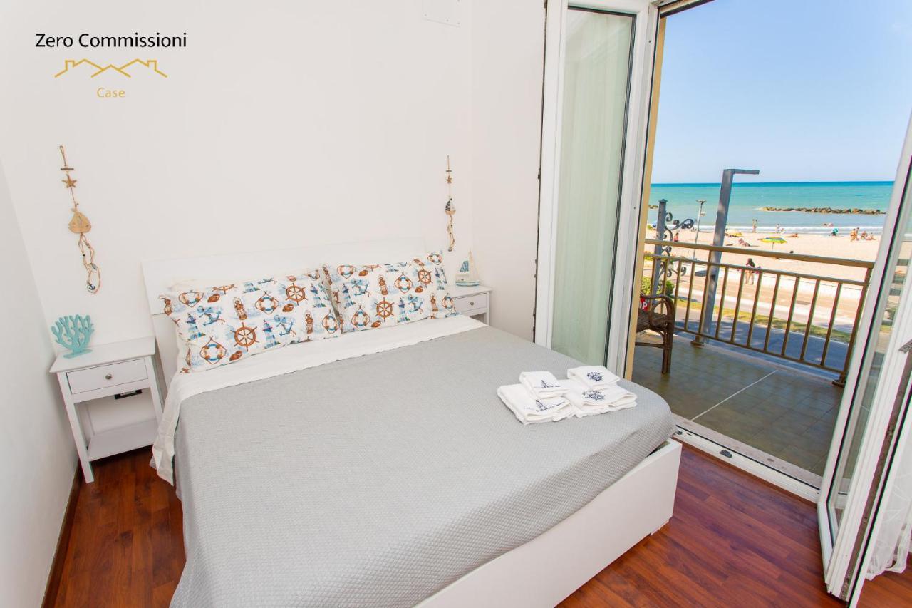 Palm Beach House - Vista Mare Montesilvano Marina 외부 사진